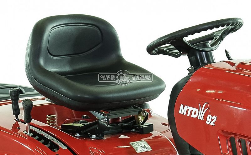 Садовый трактор MTD 92 (USA, MTD, 382 куб.см., механика, травосборник 240 л., ширина кошения 92 см., 194 кг.)