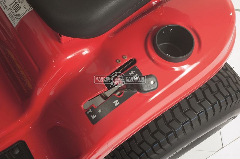 Садовый трактор MTD Optima LN 200 H (USA, MTD 679, V-Twin, 679 куб.см., гидростатика, травосборник 240 л., ширина кошения 105 см., 198 кг.)